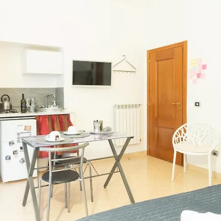 Neapolitan Style Apartrment *