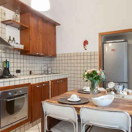 Neapolitan Style Apartrment *