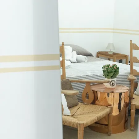 Semesterbostad Neapolitan Style Apartrment *